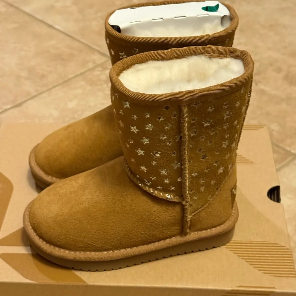 KOOLABURRA by UGG little kids T KOOLA SHORT STARS BOOTS